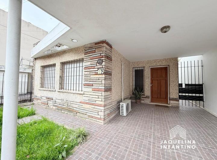 Casa · 110m² · 3 Ambientes · 1 Cochera