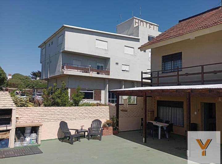 Casa · 180m² · 4 Ambientes
