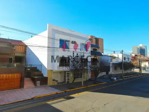 Casa en Alquiler en Área Centro Oeste, Neuquén