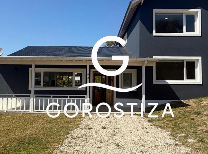 Casa · 237m² · 5 Ambientes