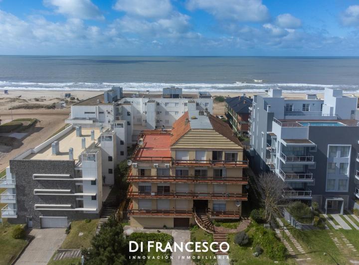 Departamento · 70m² · 3 Ambientes · 1 Cochera
