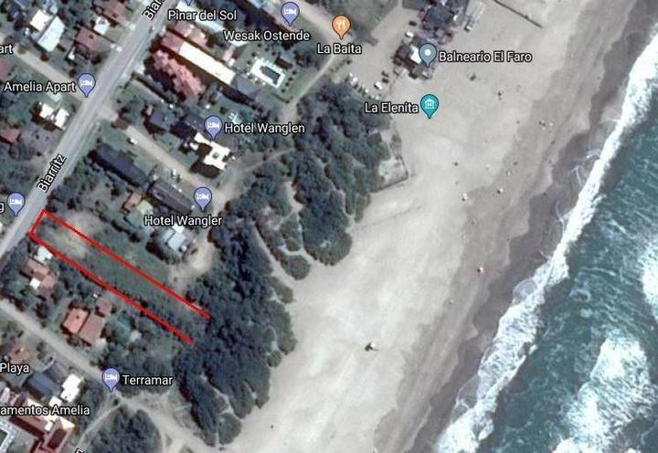 Terreno · 1400m²
