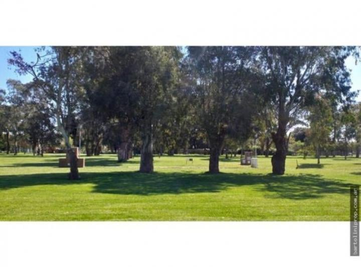 Terreno · 642m²