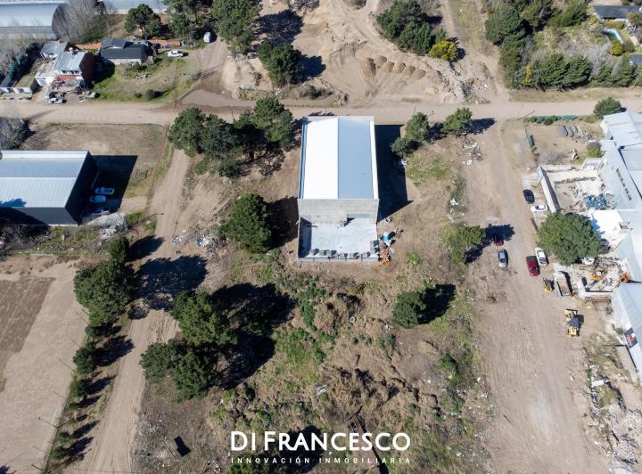 Terreno · 611m²
