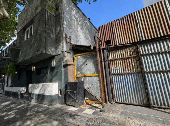 Local comercial · 299m²