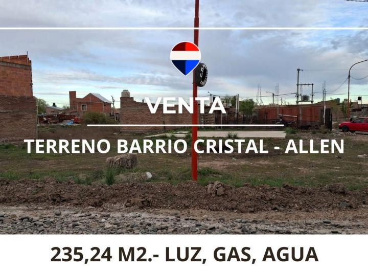 Terreno · 235m²