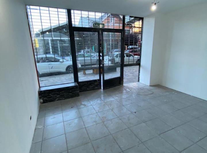 Local comercial · 80m²