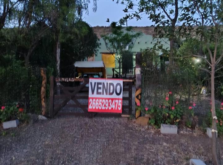 Casa · 1100m²