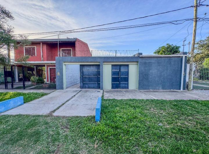 Casa · 150m² · 6 Ambientes · 1 Cochera