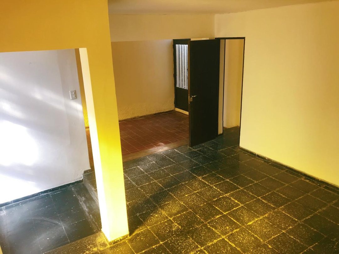 CASA EN VENTA EN GODOY CRUZ