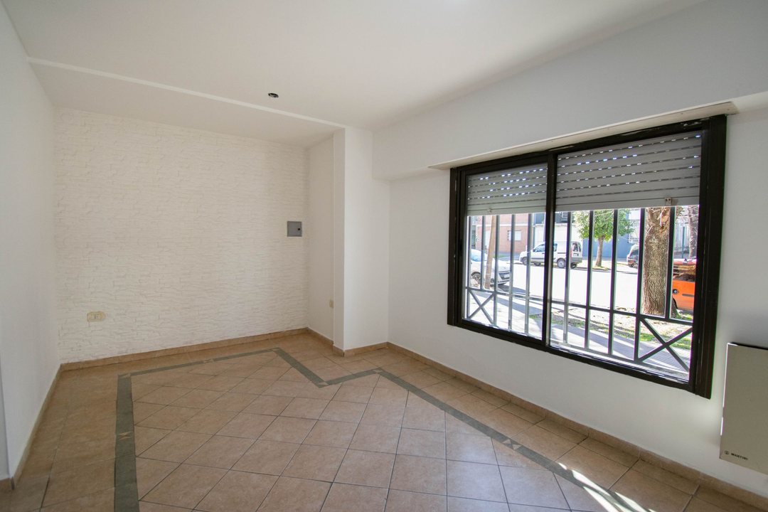 Departamento 1 dormitorio Venta La Plata Cochera