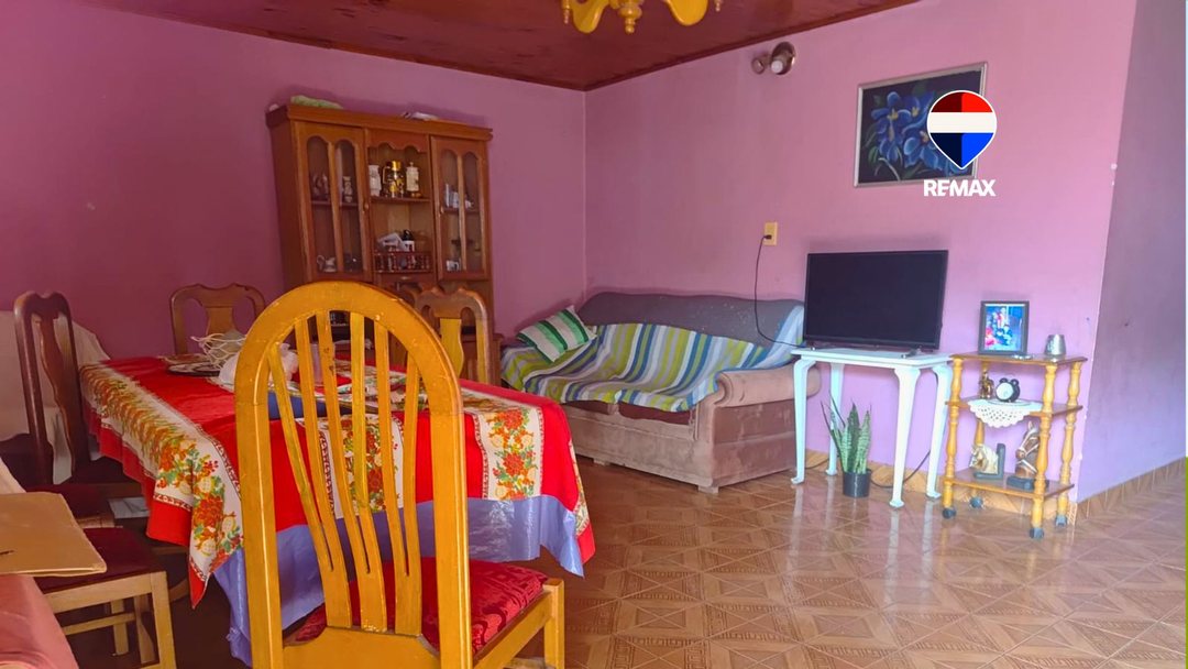 ALQUILER CASA ZONA SUR EN BARRIO EL TRIBUNO