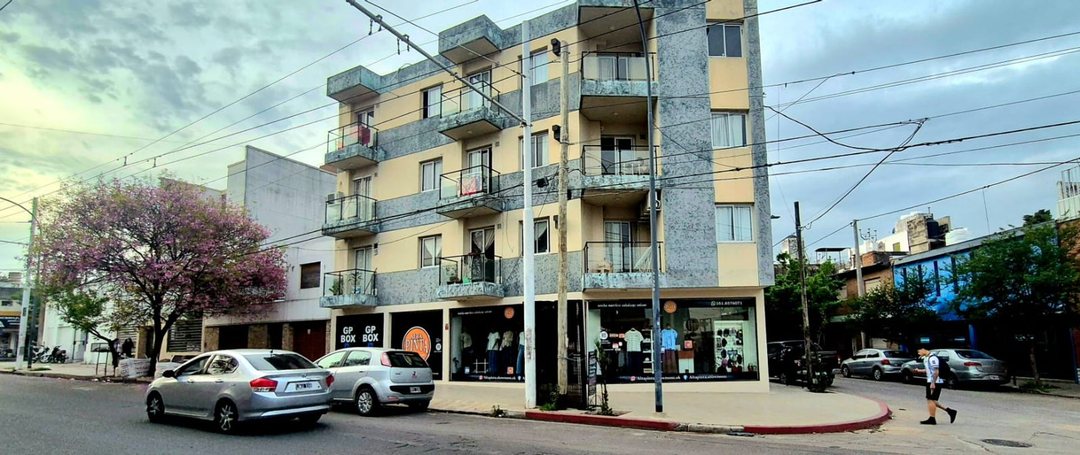 DEPARTAMENTO 1 DORM CON BALCON EN BAJO GRAL PAZ