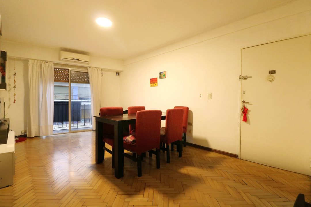 VENTA 3 AMBIENTES CON BALCÓN, SIN EXPENSAS