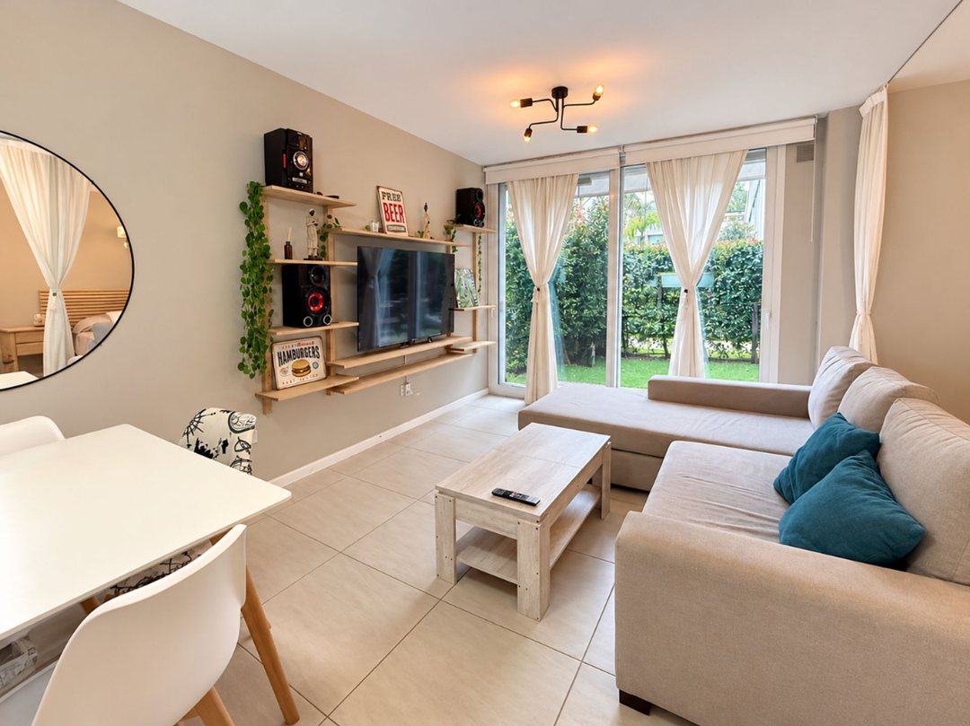 VENTA DPTO 2 AMB. JARDÍN Y COCHERA. AMOBLADO!