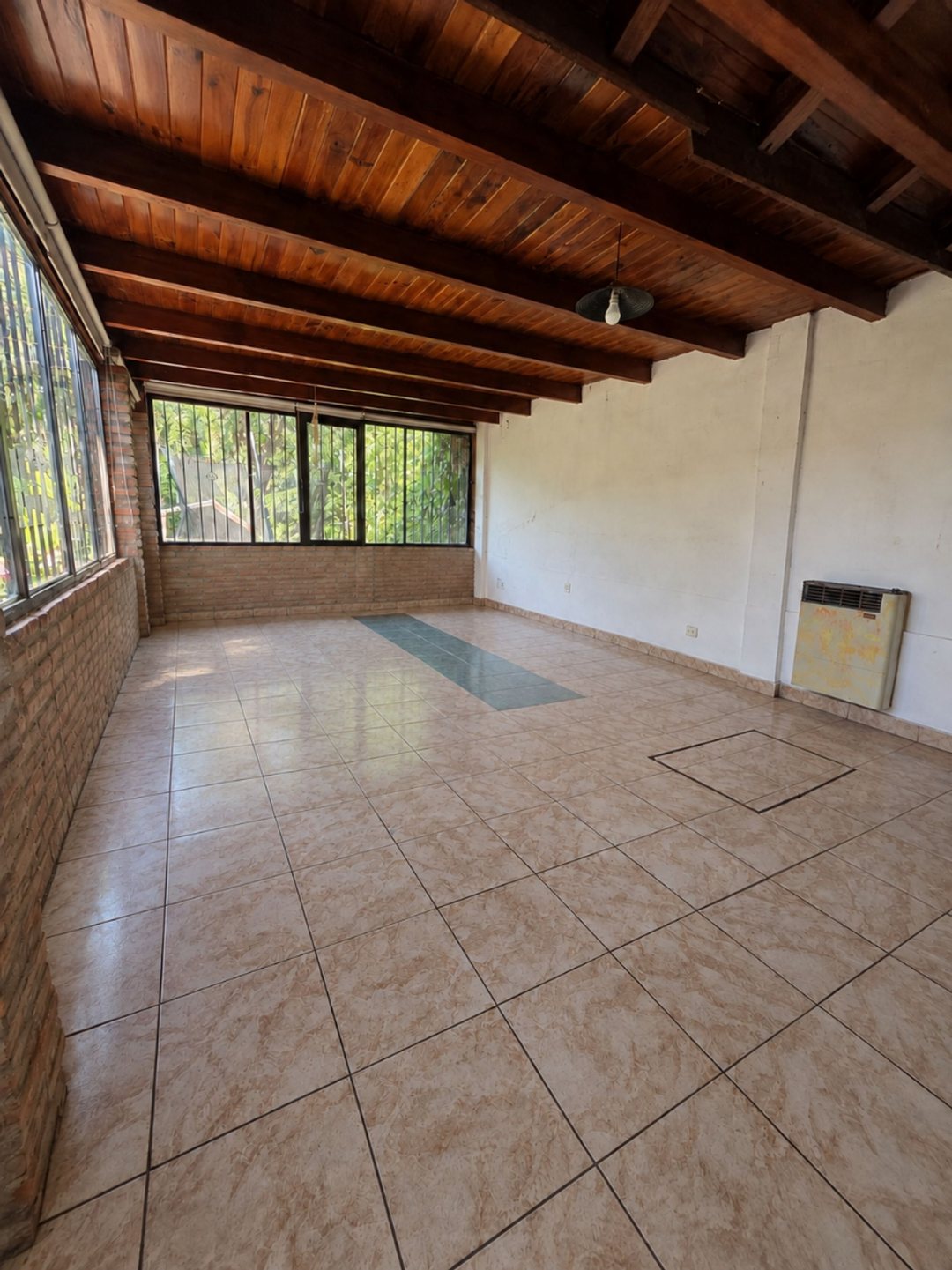 CASA EN VENTA 3 DORMITORIOS LA CALERA CORDOBA