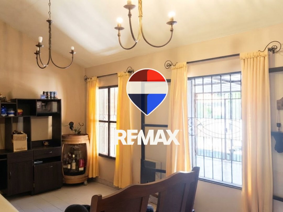 Venta Casa Bo. San Carlos 2 dor ampliación quincho