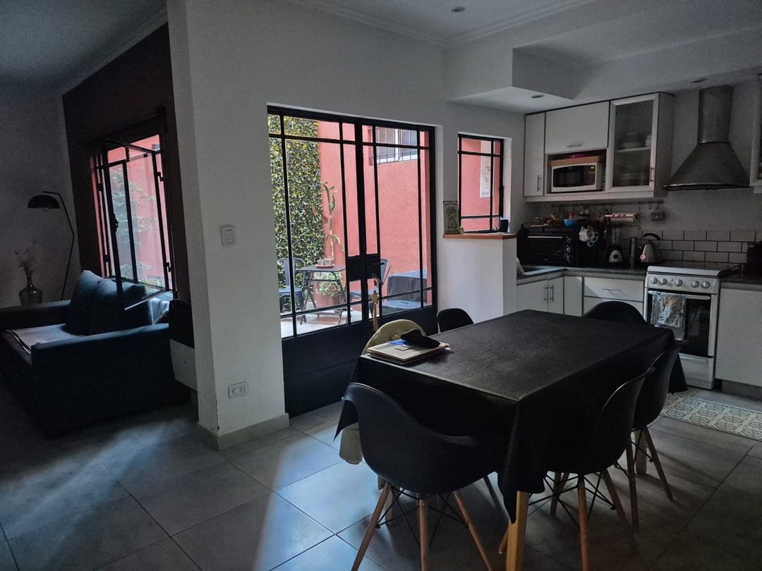 Venta PH 4 ambientes con Patio San Martin Centro