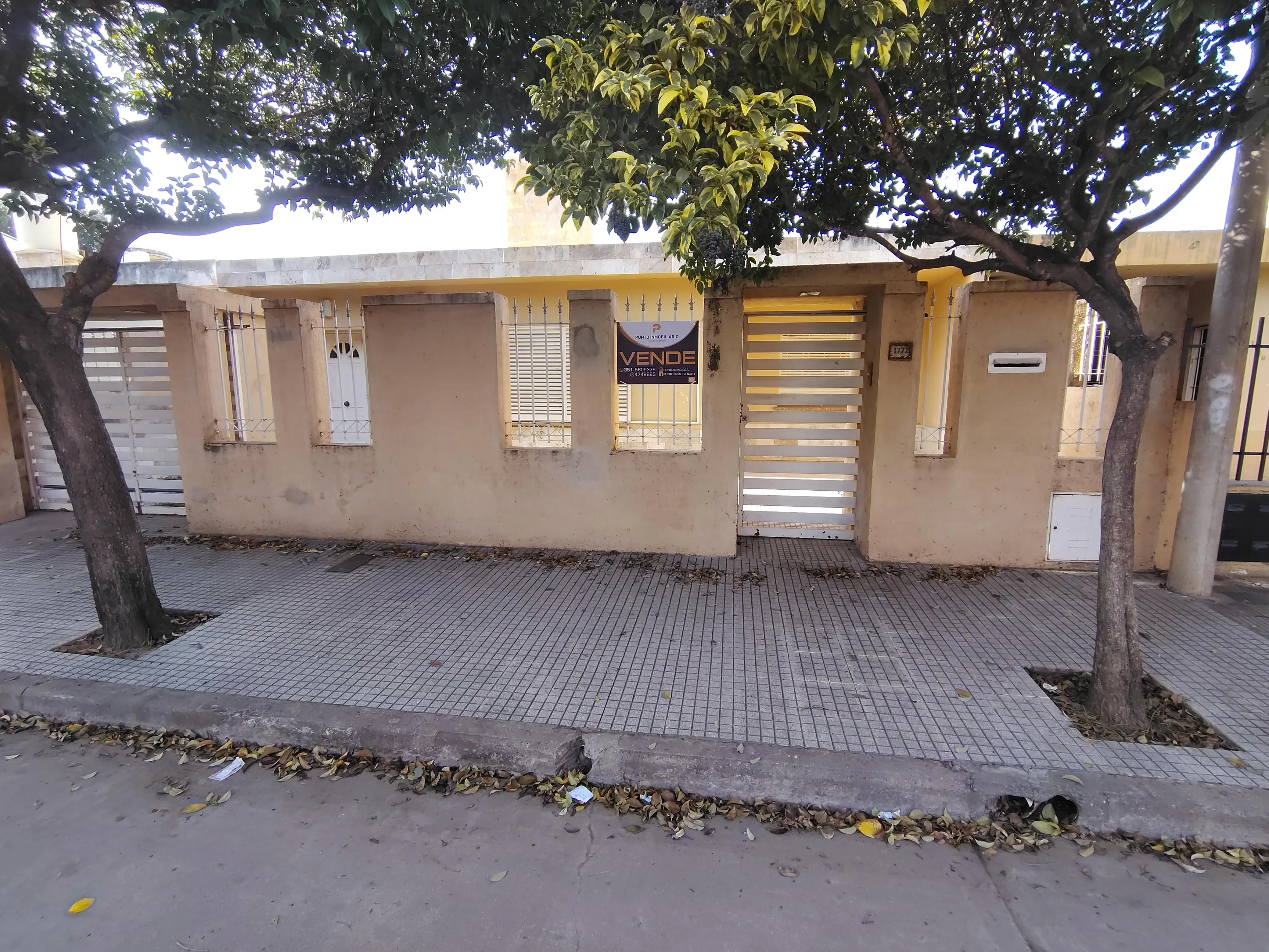 VENTA Casa 3 dorm B Residencial America