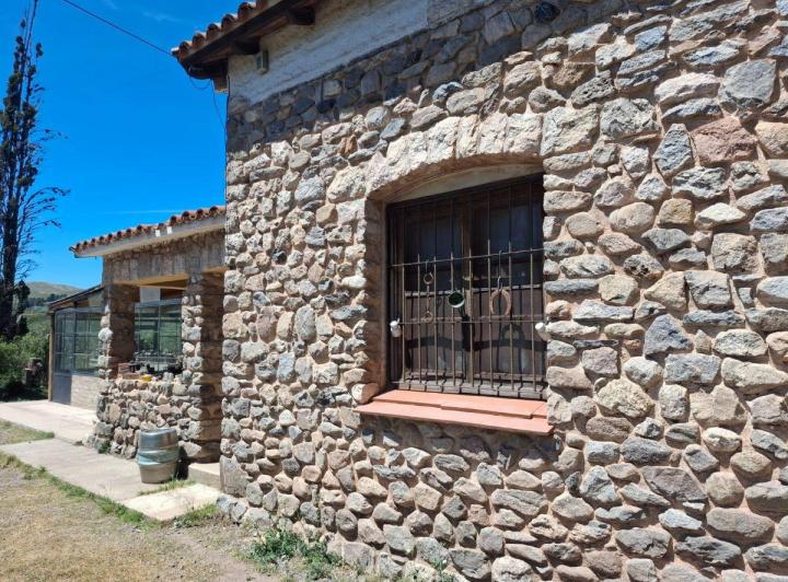 Casa · 200m² · 3 Ambientes