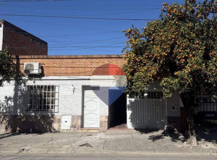 Casa · 120m² · 5 Ambientes · 1 Cochera
