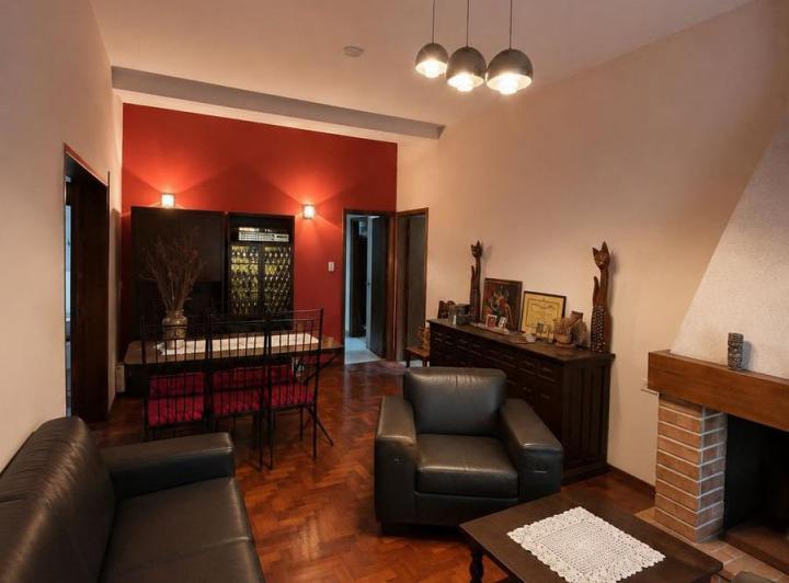 Casa · 206m² · 3 Ambientes · 2 Cocheras
