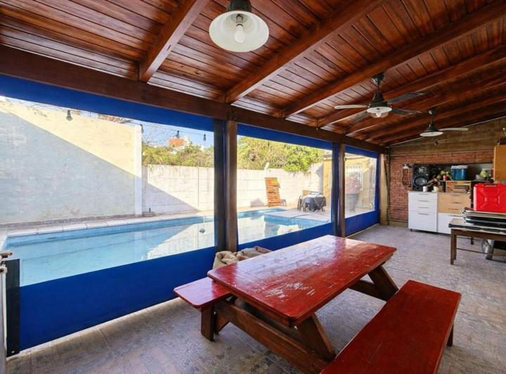 Casa · 107m² · 4 Ambientes · 1 Cochera