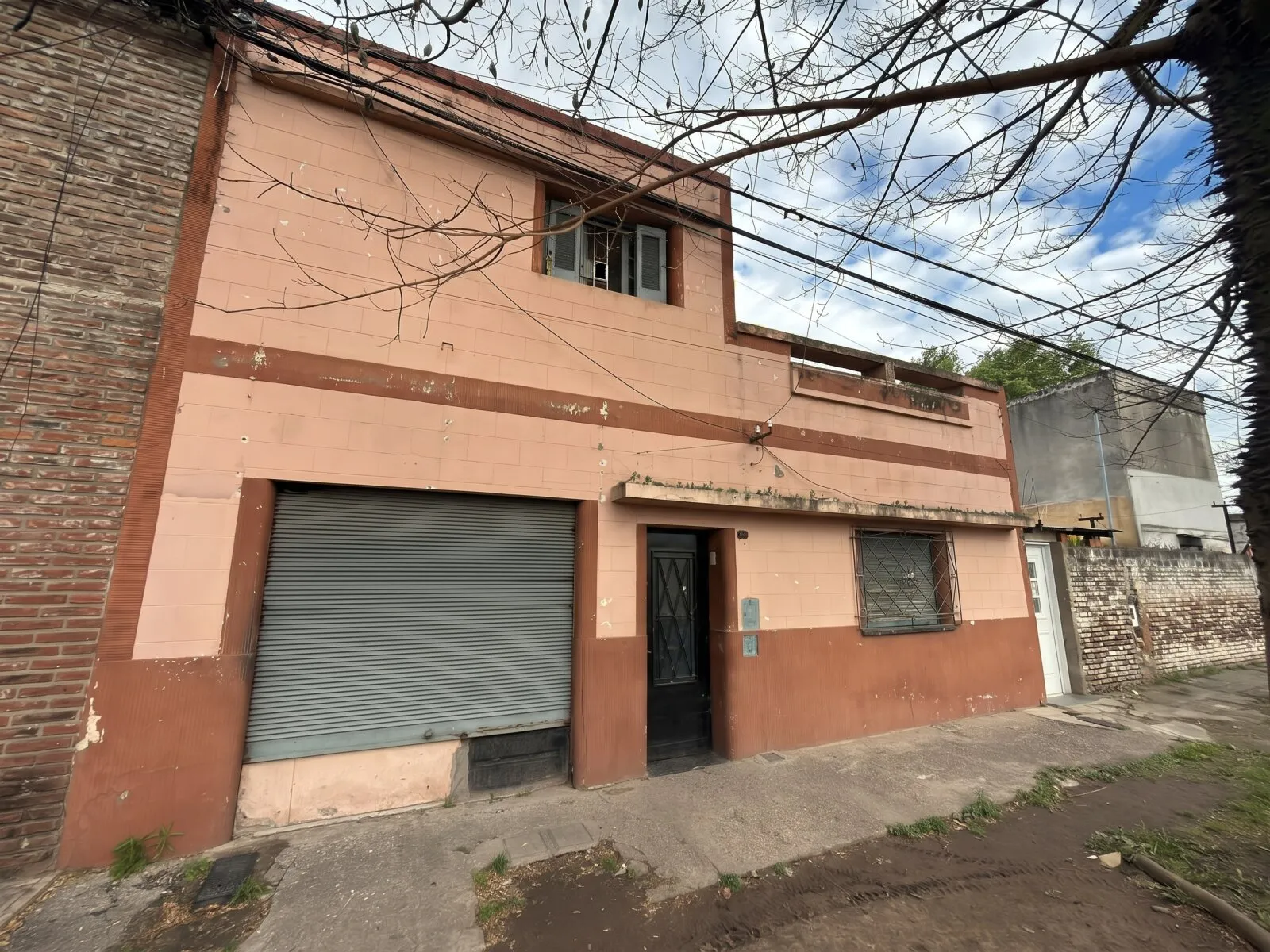 Casa a reciclar, barrio Cinco Esquinas