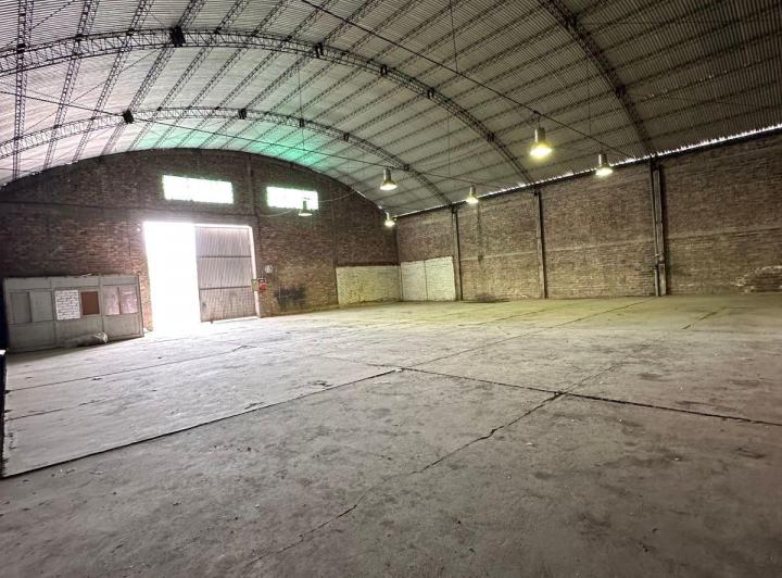 Bodega-Galpón · 400m²