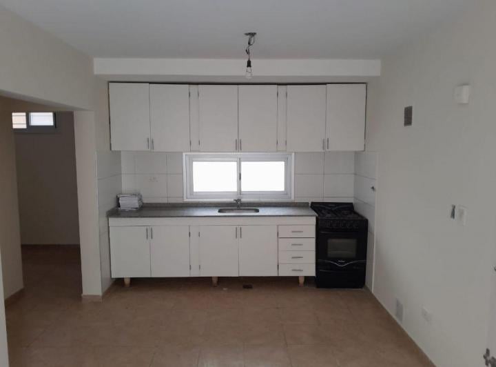 Departamento · 60m² · 4 Ambientes · 1 Cochera