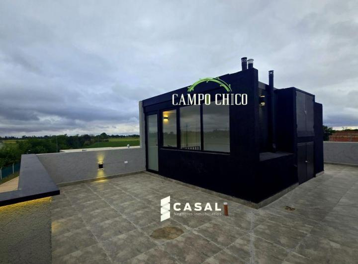 Casa · 205m² · 5 Ambientes · 2 Cocheras