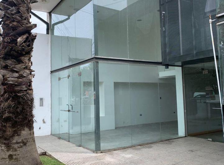 Local comercial · 50m² · 3 Ambientes