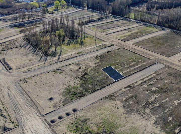 Terreno · 300m²