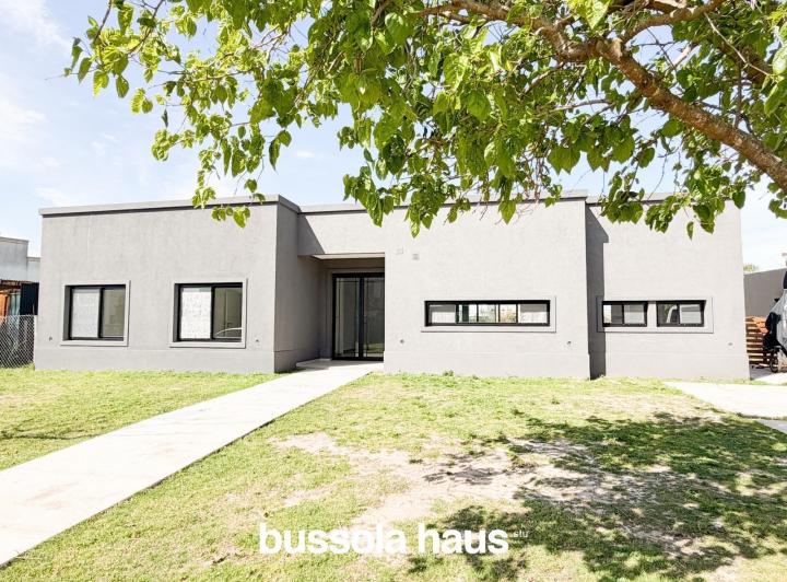Casa · 170m² · 5 Ambientes