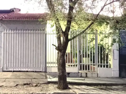 Vendo casa ampliada barrio el lince