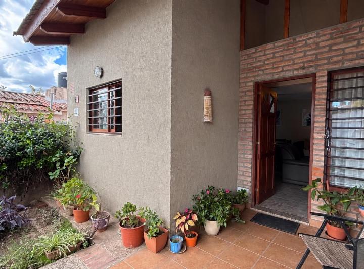 Casa · 64m² · 3 Ambientes · 3 Cocheras