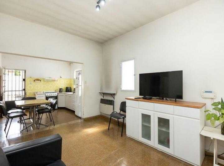 Casa · 99m² · 4 Ambientes · 2 Cocheras