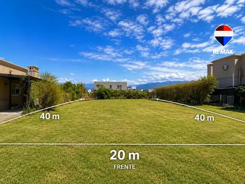 Venta terreno de 800m2 en jardines de san lorenzo