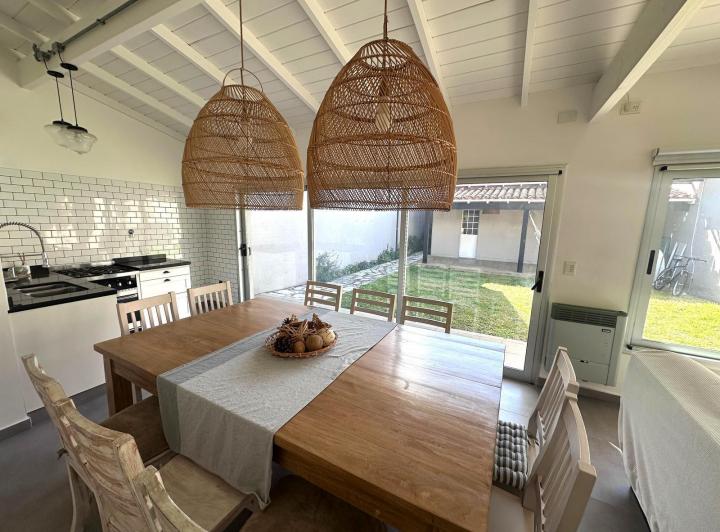Casa · 108m² · 3 Ambientes · 1 Cochera