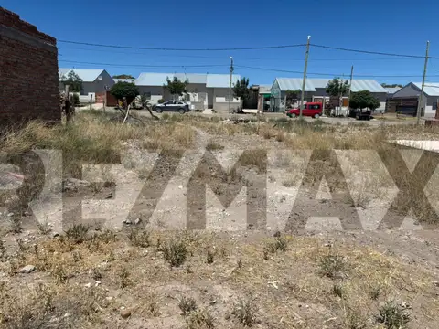 Lote en barrio 32 viviendas