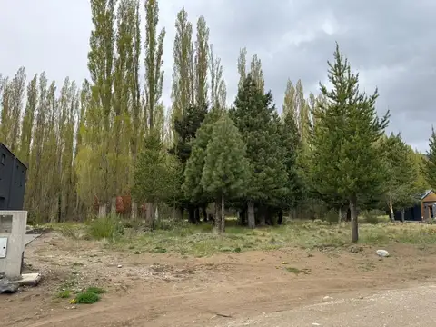 Lote en venta 911 m² en club de campo dos valles