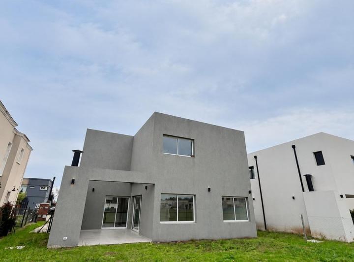 Casa · 188m² · 4 Ambientes