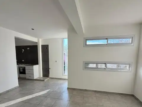 Openhouse alquila excelente departamento frente al dalvian