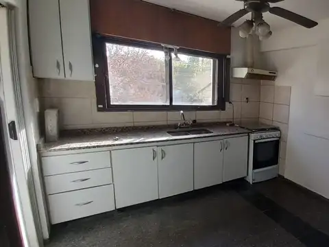 Alquiler depto 3 habitaciones y cochera