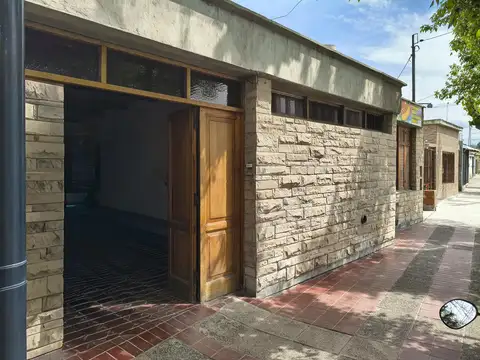 Casa con departamento en venta, maipu con tour virtual