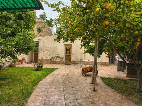 Casa con galpón en guaymallen con tour virtual