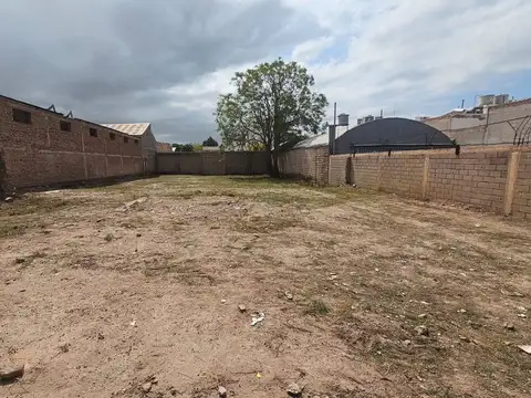 Ubicadisimo terreno para desarrollo en godoy cruz