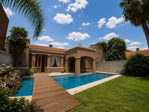 Openhouse vende exclusiva casa en la 6ta sección