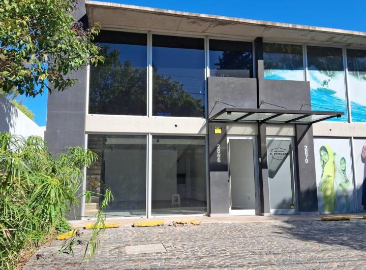Local comercial · 80m² · 2 Ambientes · 2 Cocheras