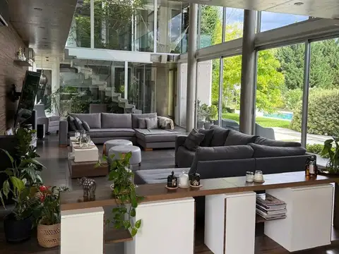 Casa en venta funes kentucky 4 dormitorios